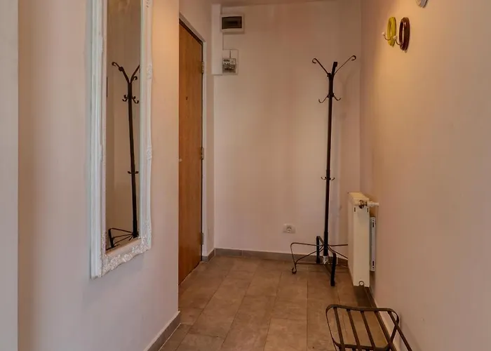 Guest - 8 Apartmán Bukurešť